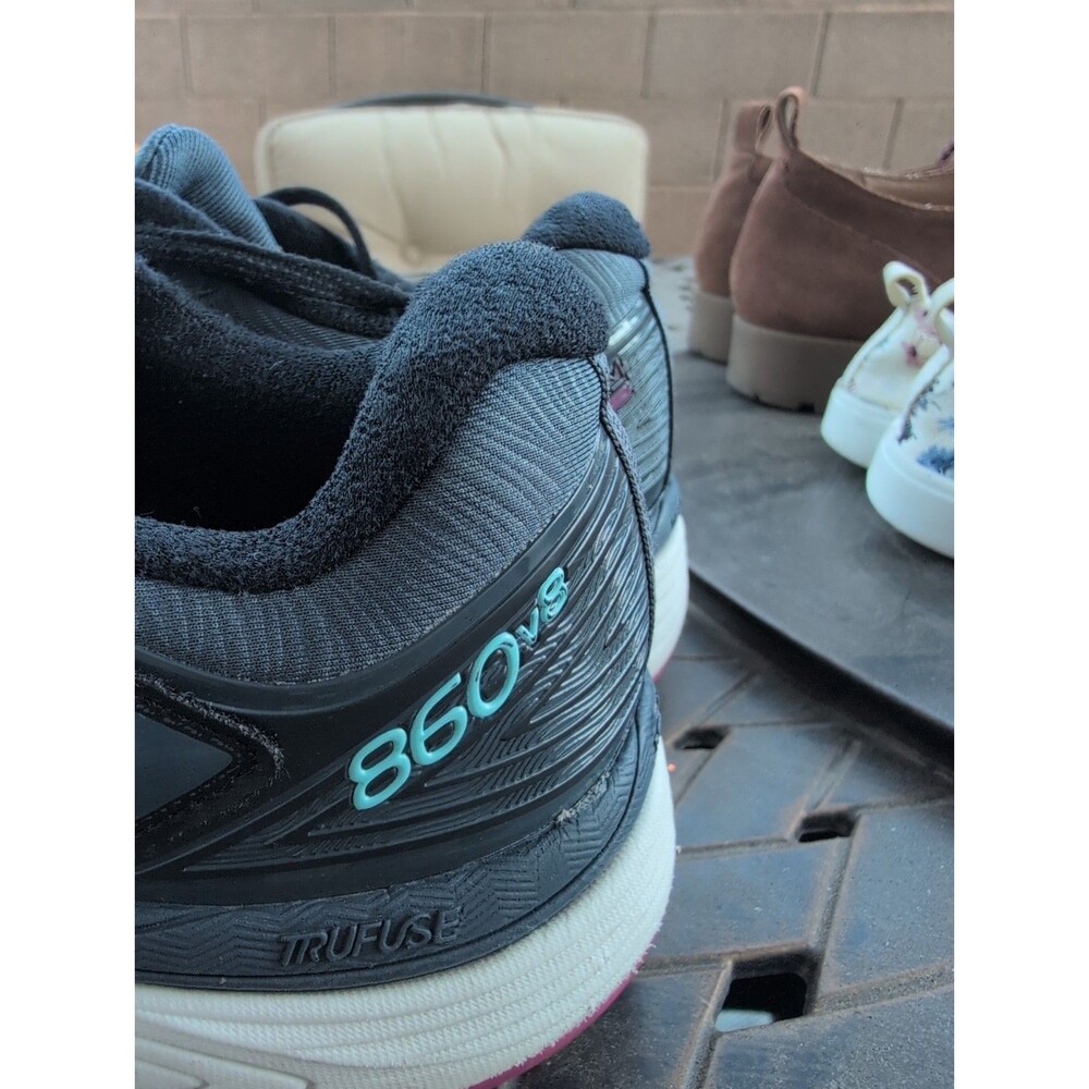 New Balance 860v8 Trufuse Team Women's Size 8 Running Shoes Dark Blue - Picture 2 of 11
